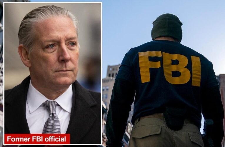 Ex-FBI official slated to plead guilty in corruption case
