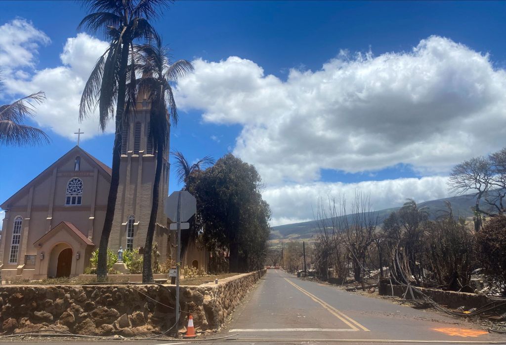 Maria Lanakila Catholic Church standing miraculously unscathed.