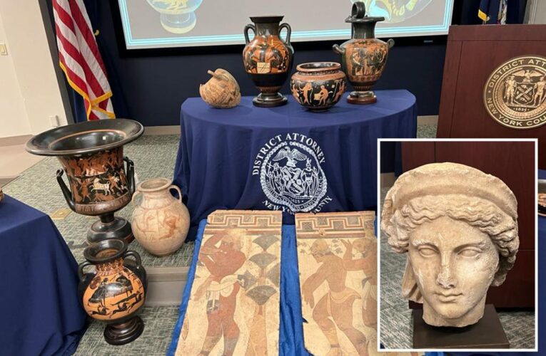 US sends trove of ancient artifacts stolen by ‘tomb raiders’ back to Italy