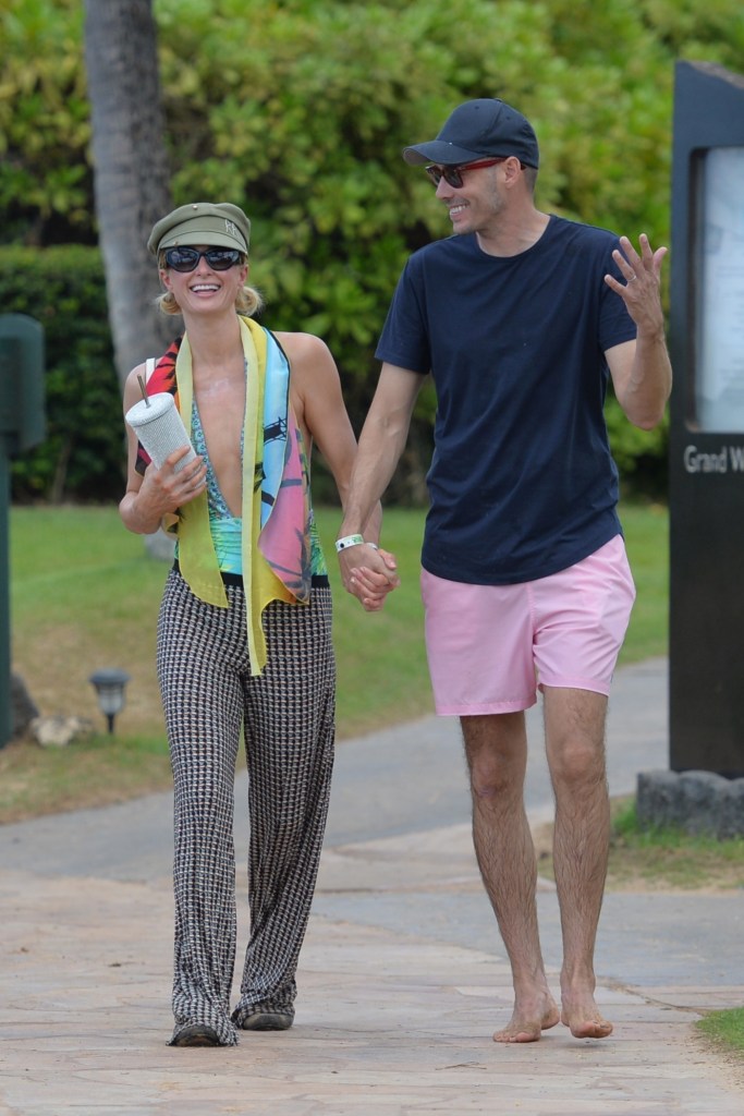 Paris Hilton in Maui