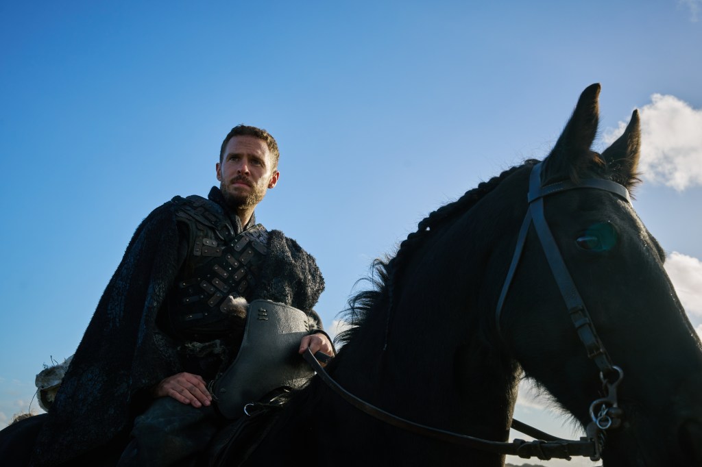 Arthur (Iain De Caestecker) on a horse. 