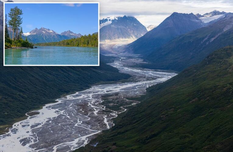 Iowa father drowns trying to save son at Alaska’s Lake Clark National Park