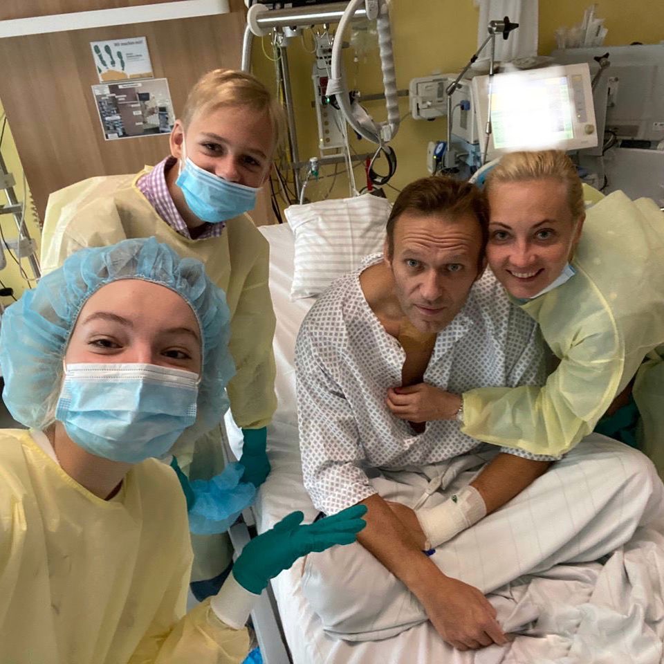 Alexei Navalny posted a photo showing him with family as he recovered from being poisoned with Novichok 