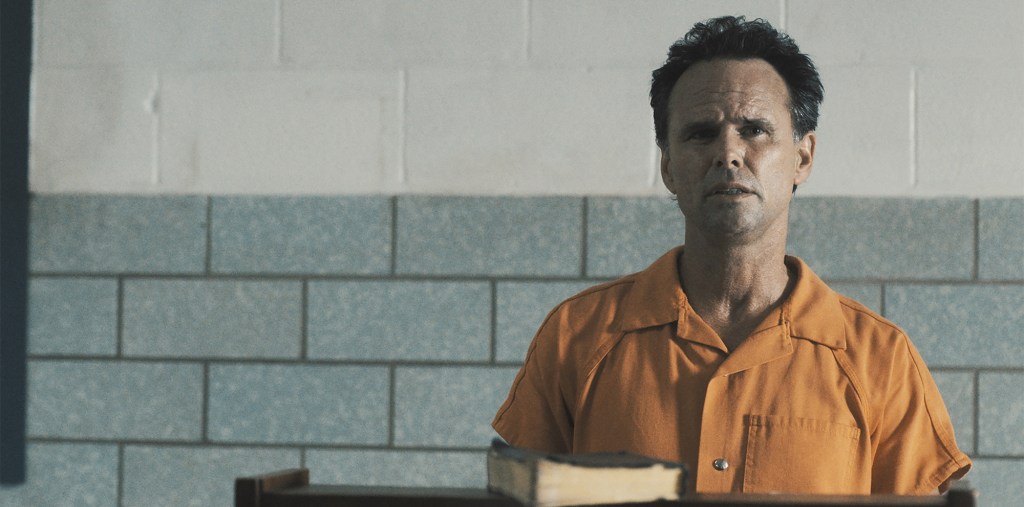 Bible-thumping Boyd Crowder (Walton Goggins) just before his break from prison in Kentucky. 