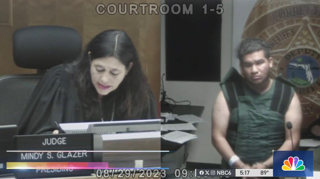 Soza allegedly texted Paez to go through with killing the child before he would even think of "coming back" to her.