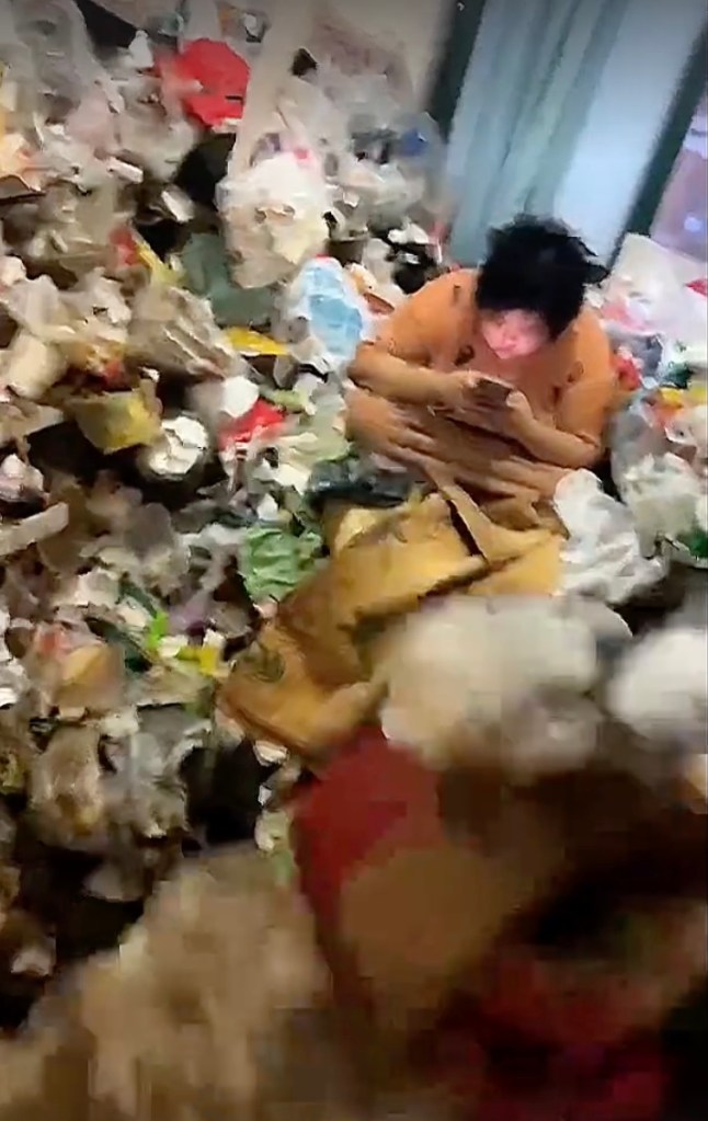 Trashy apartment 