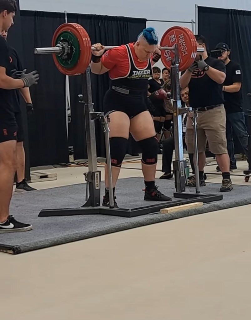 Andres' total weight lifted in squat, bench and deadlift resulted in a final score of 597.5 kilograms, which was over 200 kilograms more than her closest opponent.
