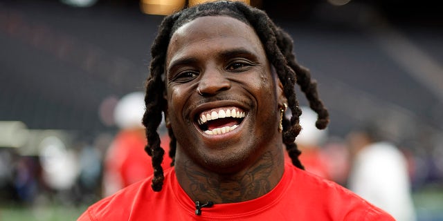 Tyreek Hill smiles