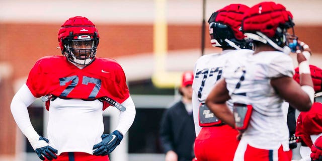 Tajh Boyd during a Liberty football scrimmage