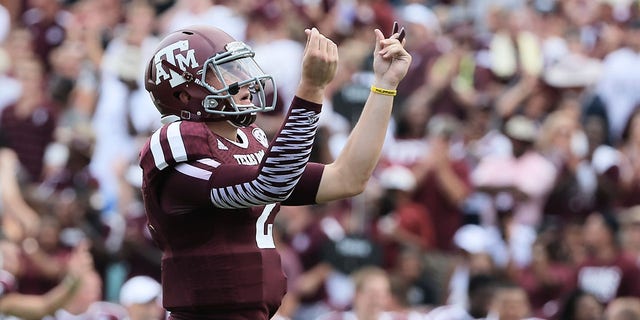 Johnny Manziel touchdown celebration