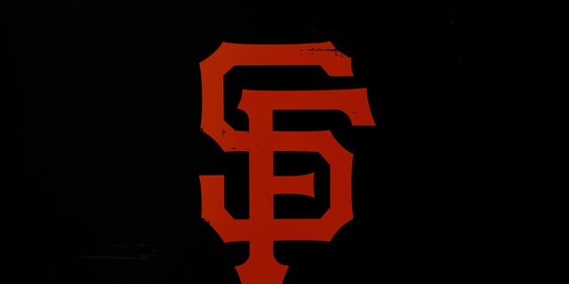 SF Giants logo