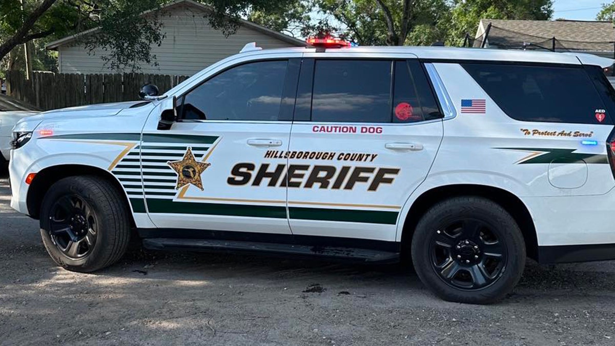 hillsborough county sheriff vehicle