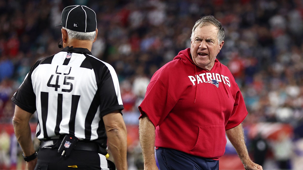 Bill Belichick yells at a ref