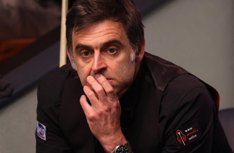 Shanghai Masters snooker: Ronnie O’Sullivan reveals sporting heroes as John Higgins makes winning start in China