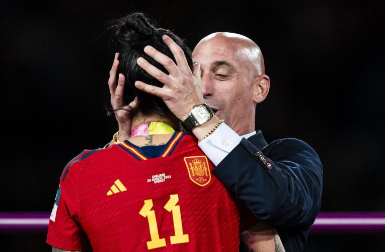 Hermoso files legal complaint against Rubiales after World Cup final kiss