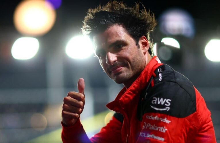 Sainz takes pole at Singapore GP, Verstappen 11th after 'shocking' Q2 exit