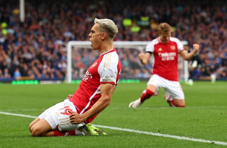 Everton 0-1 Arsenal: Leandro Trossard strike helps unbeaten Gunners overcome winless Toffees