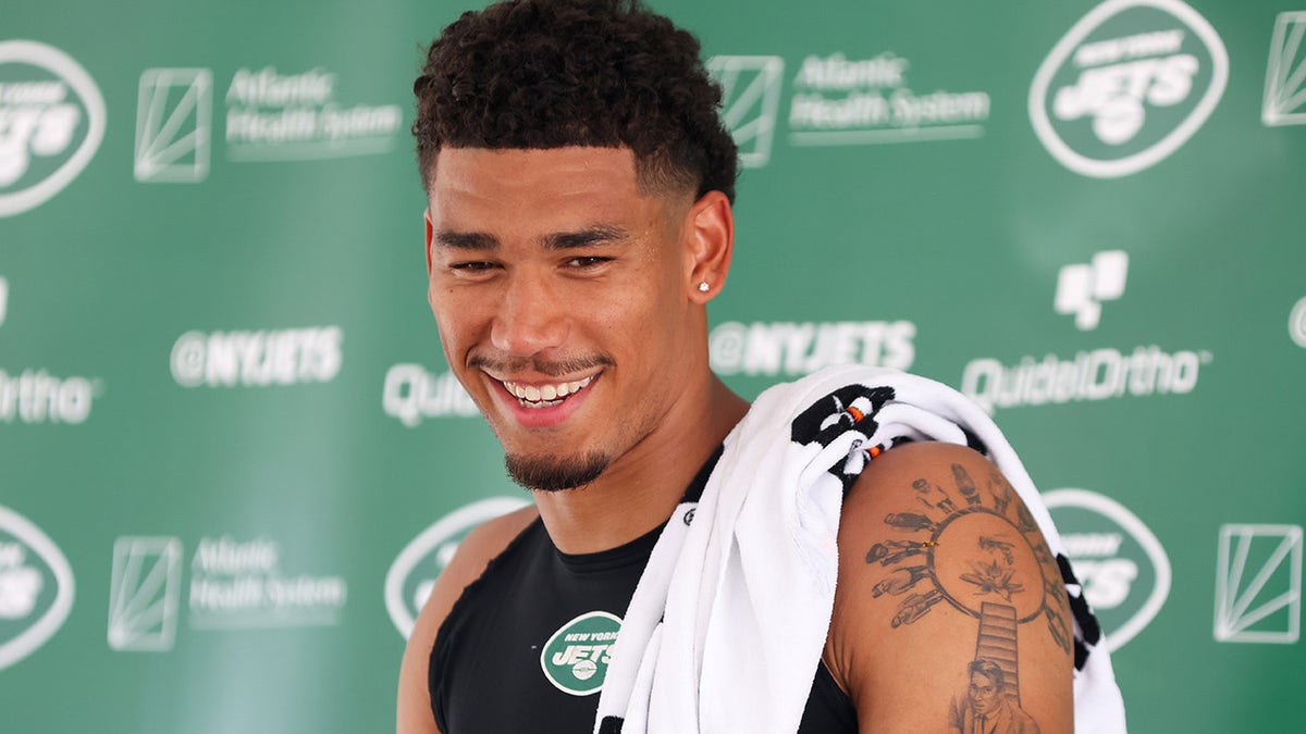 Allen Lazard at Jets camp