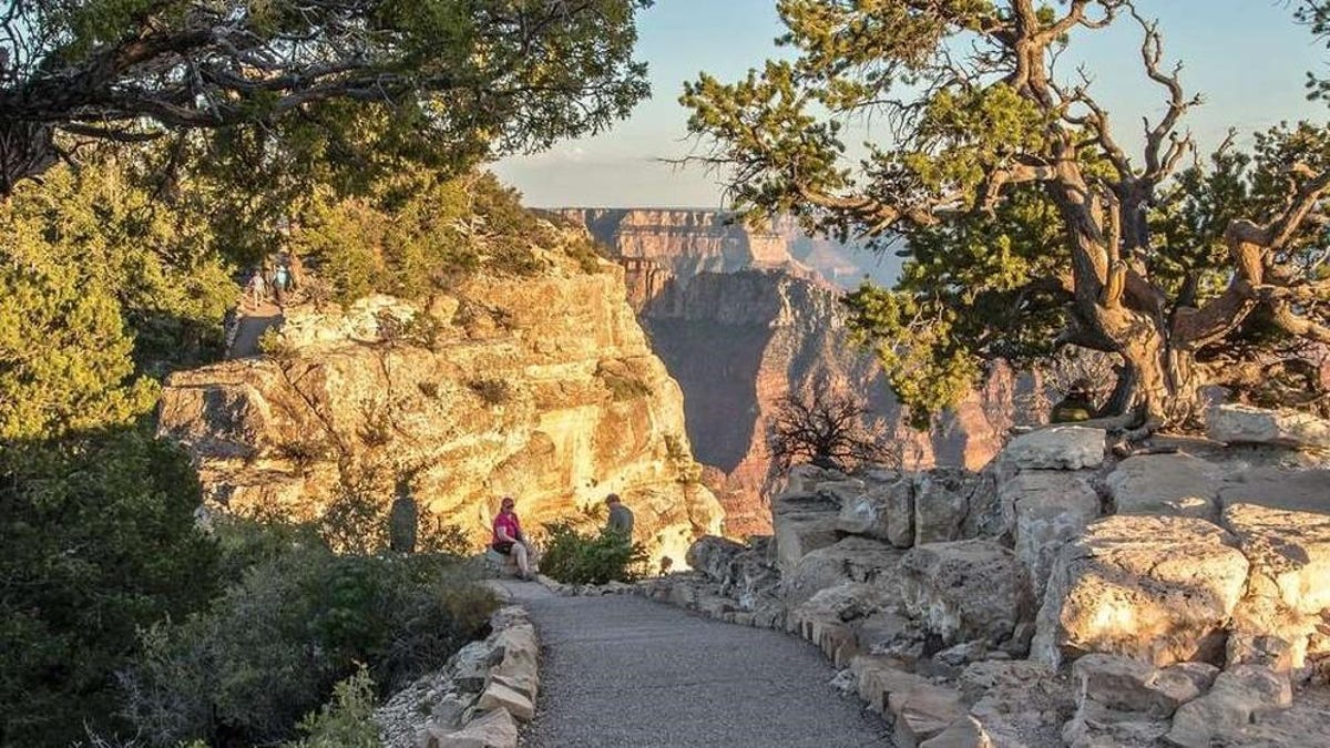 Bright Angel Point Trail Grand Canyon