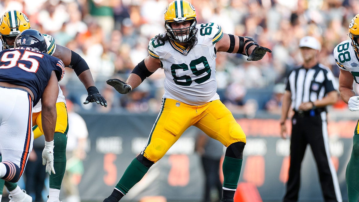 David Bakhtiari blocks