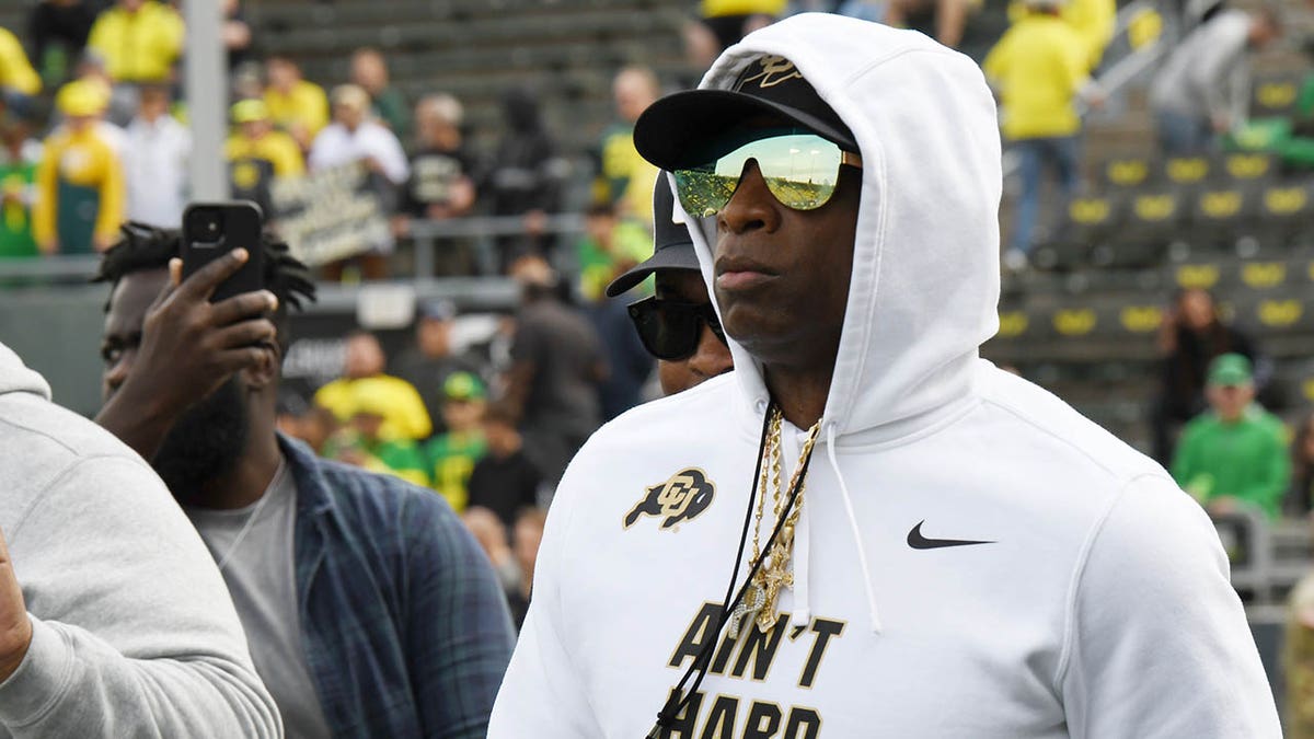 Deion Sanders before the Oregon game