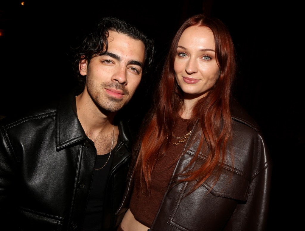 NEW YORK, NEW YORK - OCTOBER 20: (EXCLUSIVE COVERAGE)  Joe Jonas and Sophie Turner pose at the opening night of the play "Topdog/Underdog" on Broadway at The Golden Theater on October 20, 2022 in New York City. (Photo by Bruce Glikas/WireImage)