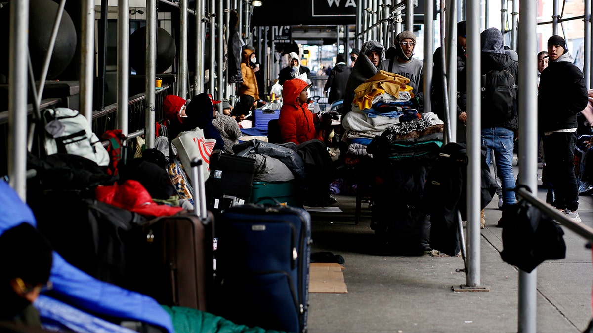 NYC Migrants evicted from hotel