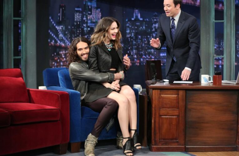 Jimmy Fallon scolded Russell Brand for bouncing Katharine McPhee on lap