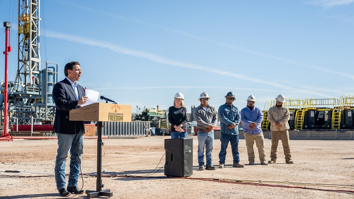 DeSantis at oil rig with workers for energy announcement