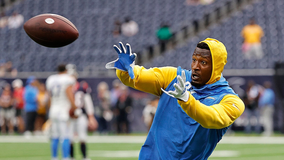 Los Angeles Chargers cornerback J.C. Jackson catches ball