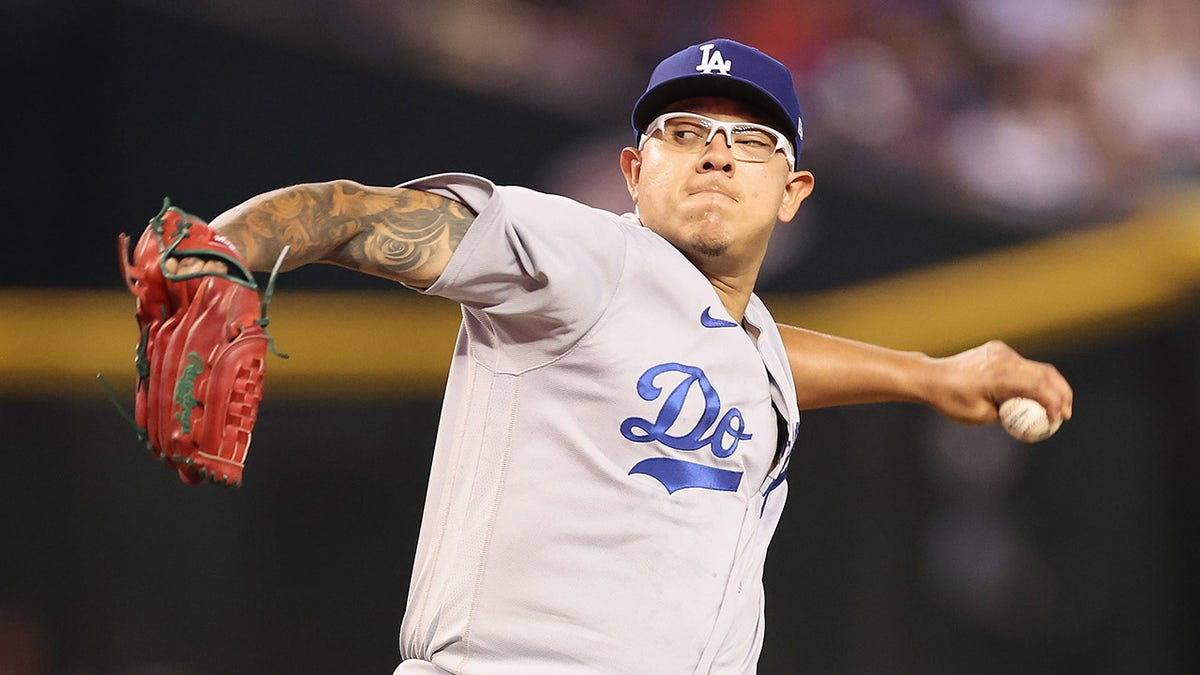 Julio Urias pitches