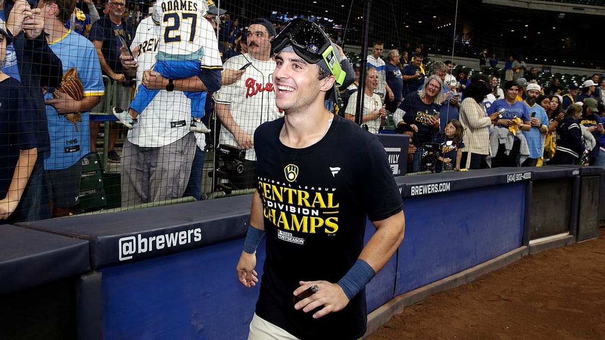 Milwaukee Brewers player celebrates