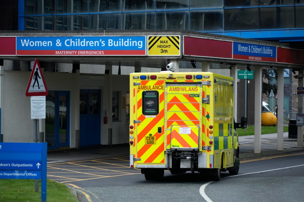 Women and Children's Building at the Countess of Chester Hospital 