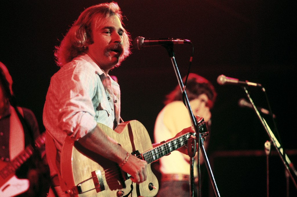 Buffett was on stage performing with The Coral Reefer Band at The Omni Coliseum on September 4, 1976, in Atlanta, Georgia. 
