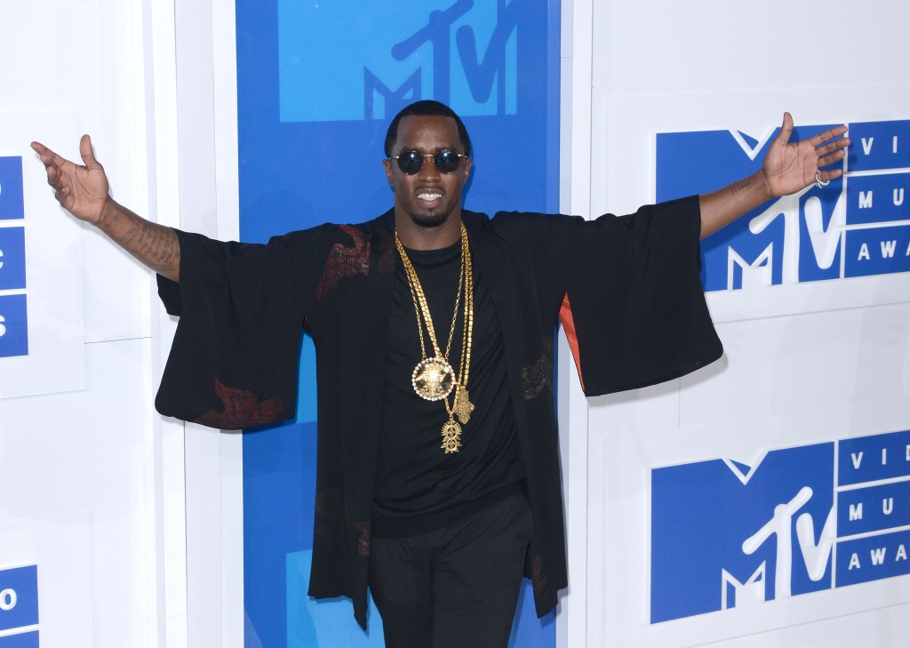  Sean Diddy Combs attends the 2016 MTV Video Music Awards at Madison Square Garden on August 28, 2016 in New York City. 