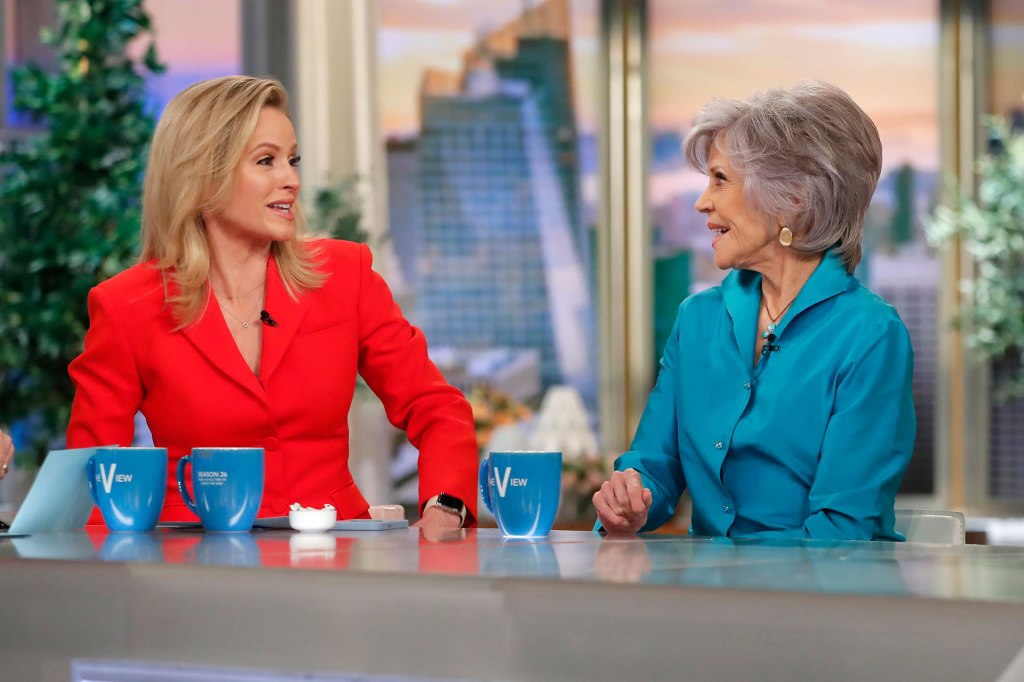 Sara Haines reveals reason she has multiple mugs on 'The View'