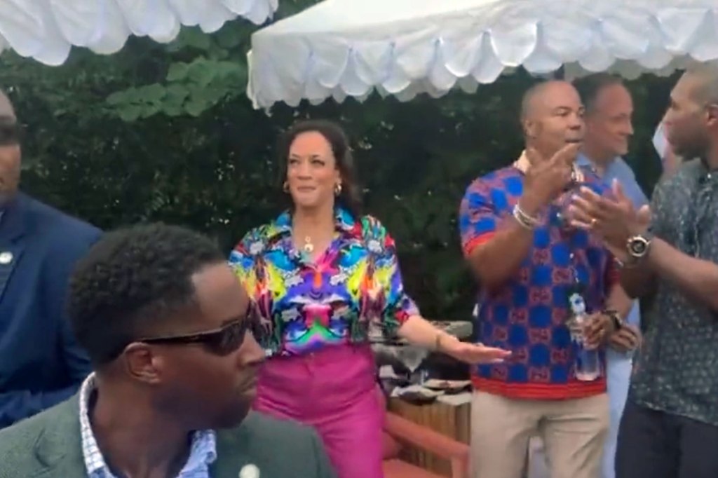 Kamala Harris dances.