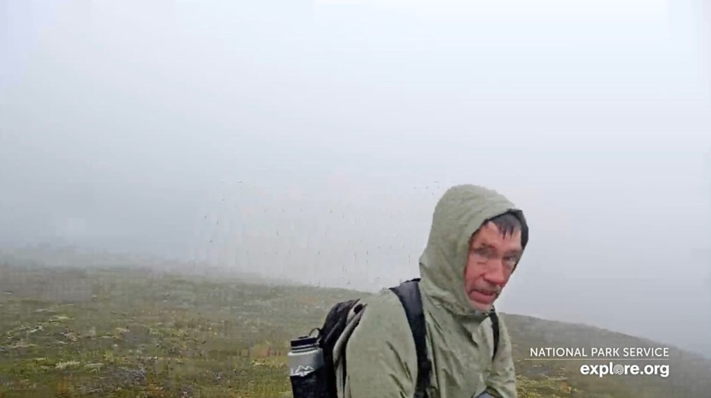 Hiker seen on camera on Dumpling Mountain 