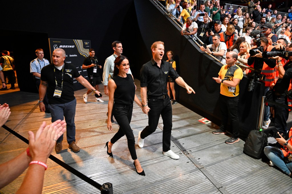 Meghan Markle steals the limelight at Prince Harry's Invictus Games