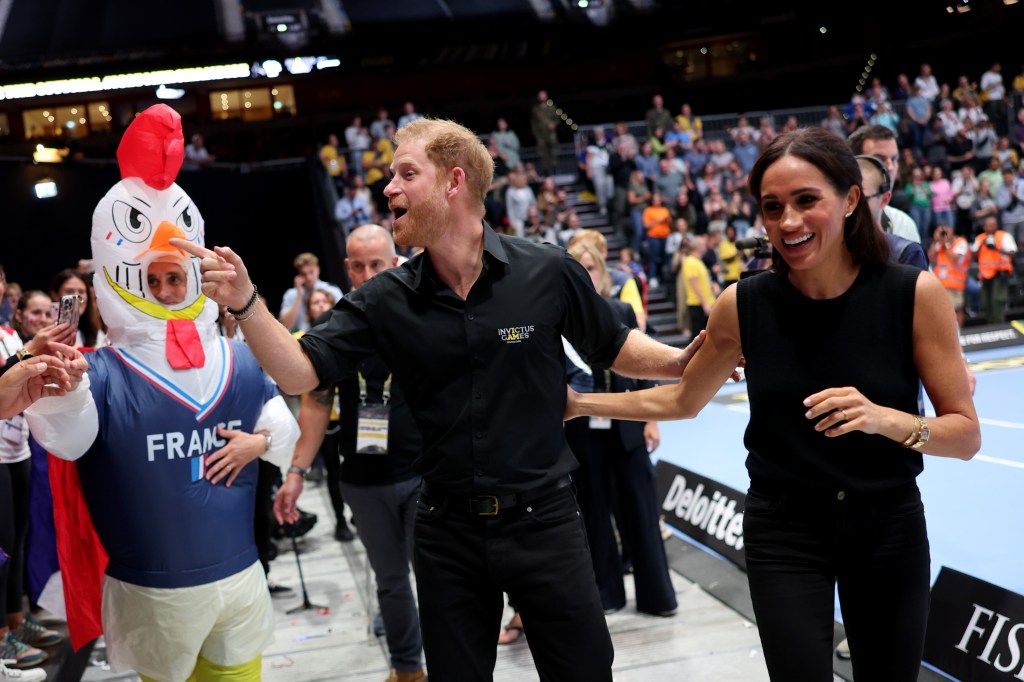 The couple arriving at the Wheelchair Basketball Finals.