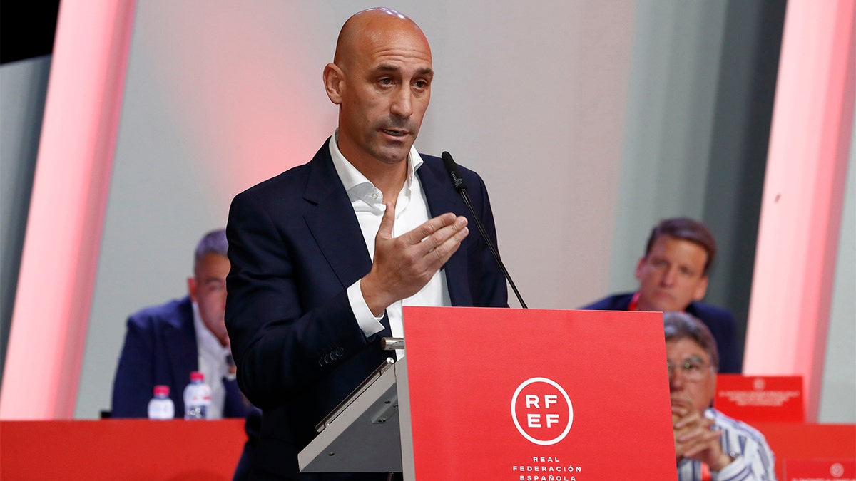 Luis Rubiales speaks at an emergency general assembly meeting