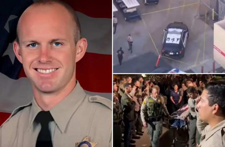 LA sheriff deputy Ryan Clinkunbroomer shot, killed while sitting in patrol car