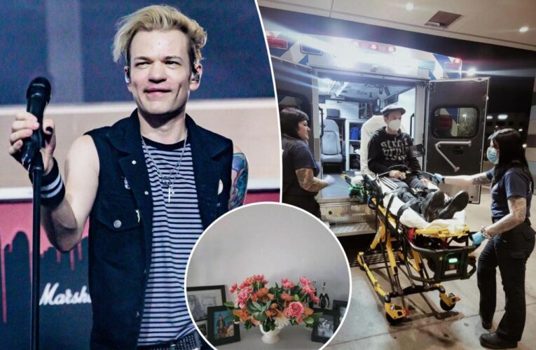 Sum 41 frontman Deryck Whibley discharged from hospital after pneumonia scare