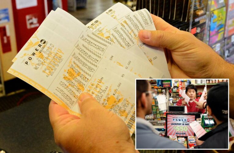 Powerball jackpot climbs to $596M after no tickets match numbers