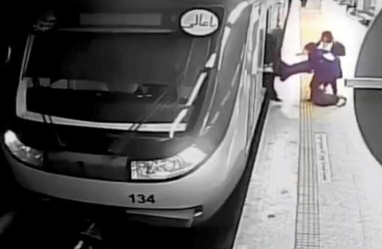 Iranian teenager injured on Tehran metro has died
