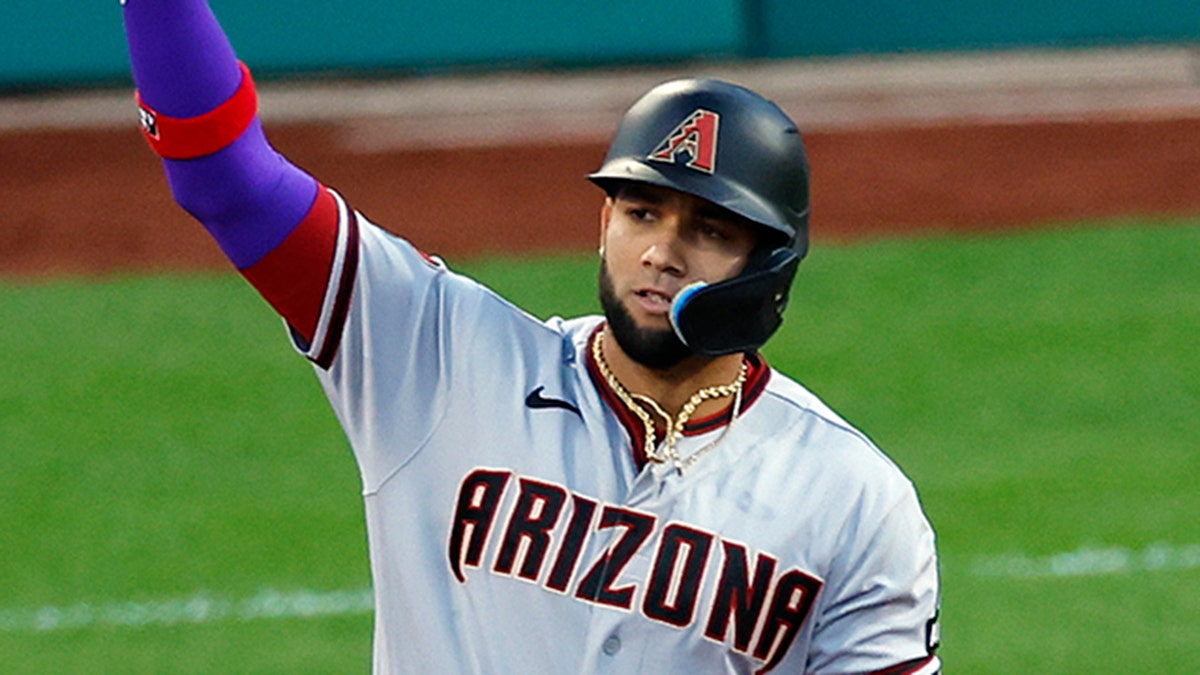 Lourdes Gurriel Jr. reacts to home run