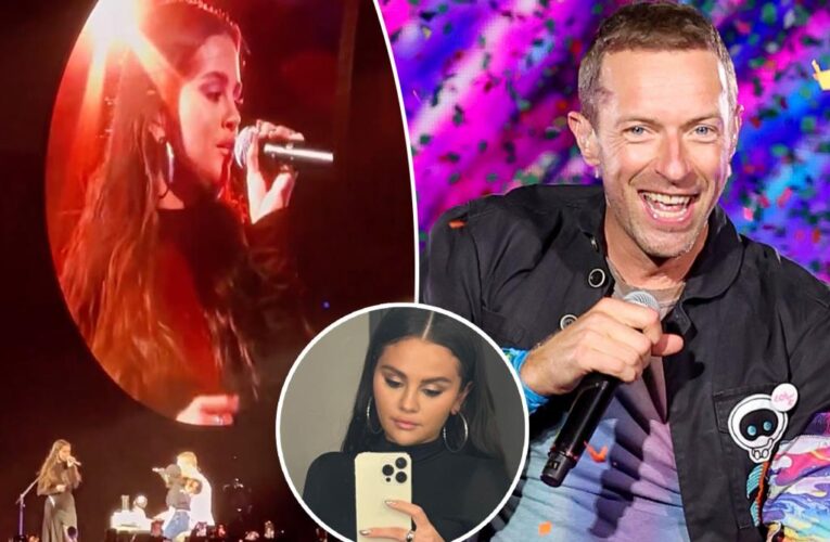 Watch Selena Gomez surprise Coldplay fans at Rose Bowl stop