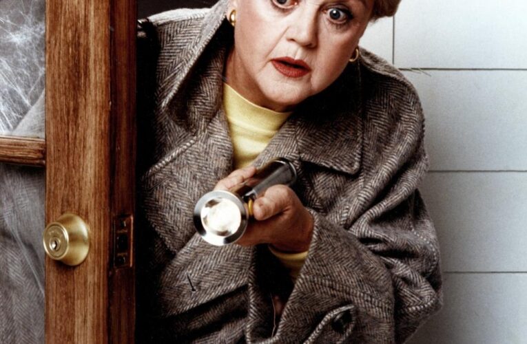 ‘Murder, She Wrote’ co-star remembers the late Angela Lansbury on her birthday
