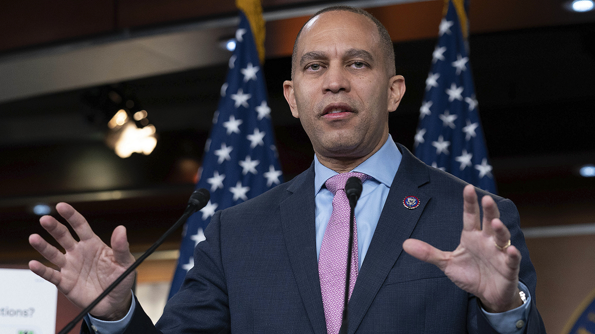 House Minority Leader Hakeem Jeffries speaks to the press