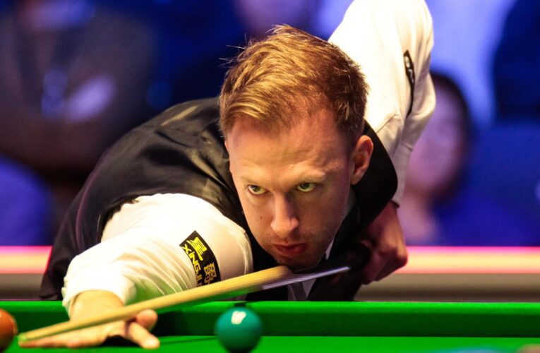 English Open 2023 LIVE – Judd Trump and John Higgins in action after Ronnie O’Sullivan crashes out